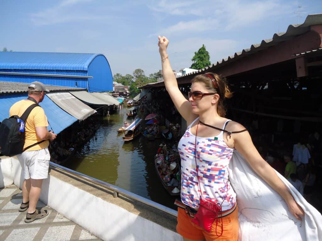 Damnoen Saduak floating market